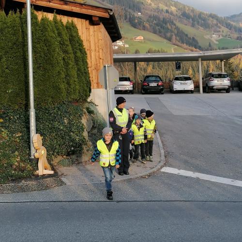 Polizei 3