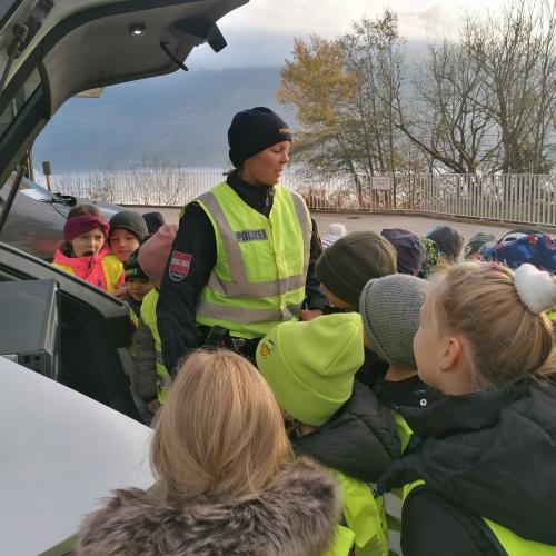 Polizei 4